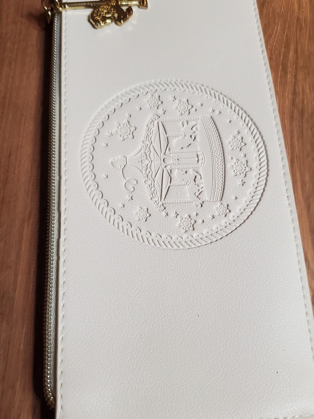 Estee Lauder White Embossed Carousel Zip Pouch with Gold Accent